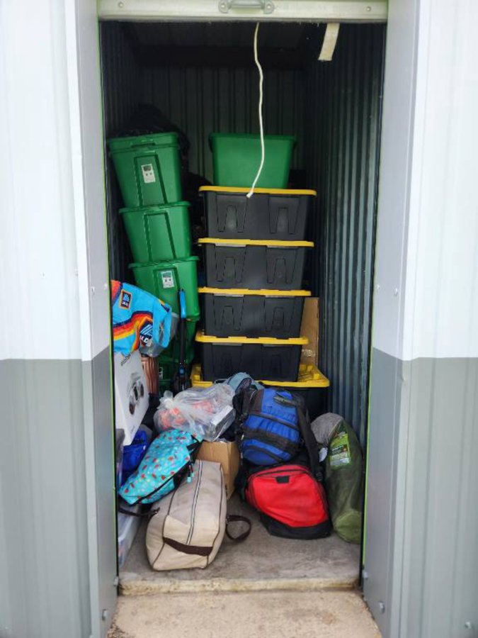 5 x 10 storage unit in Cedar Hill, TX