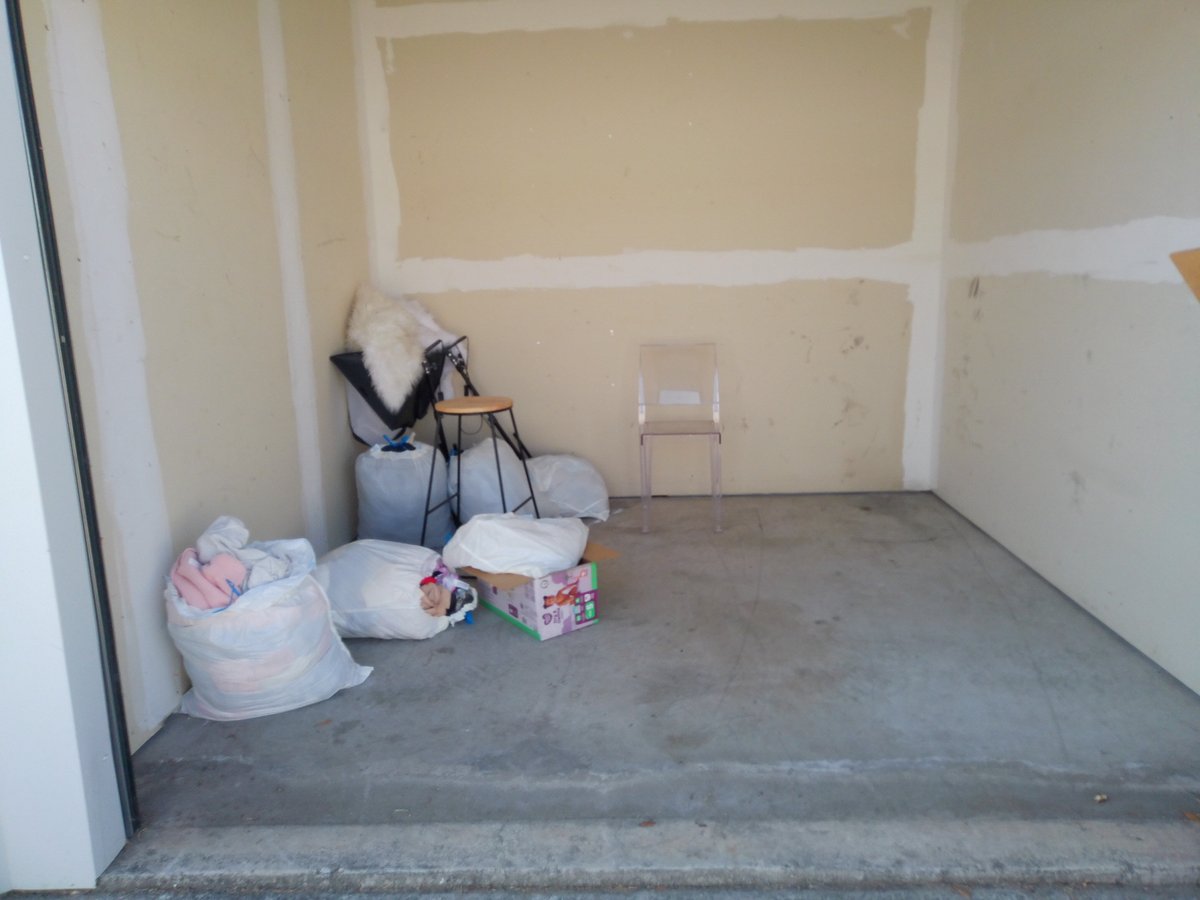 10 x 10 storage unit in Duncanville, TX
