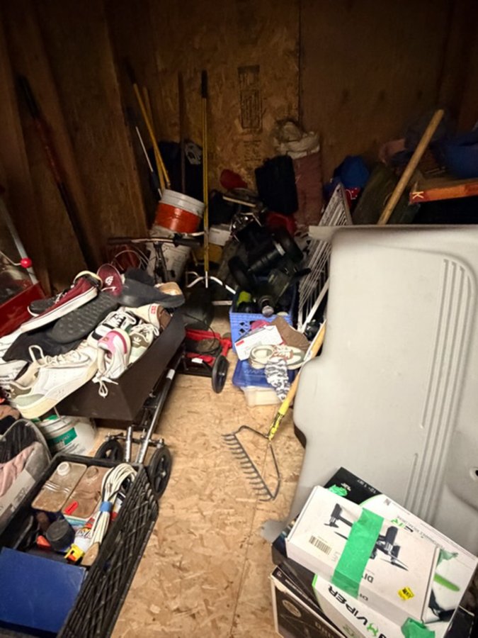 6 x 10 storage unit in La Mesa, CA