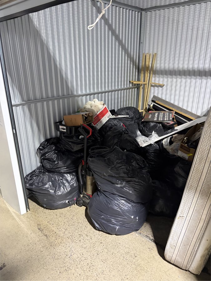 10 x 10 storage unit in Highland Park, MI