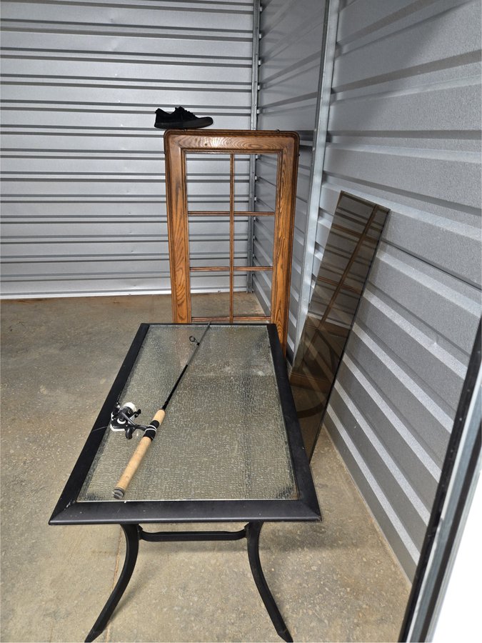 10 x 10 storage unit in Murfreesboro, TN