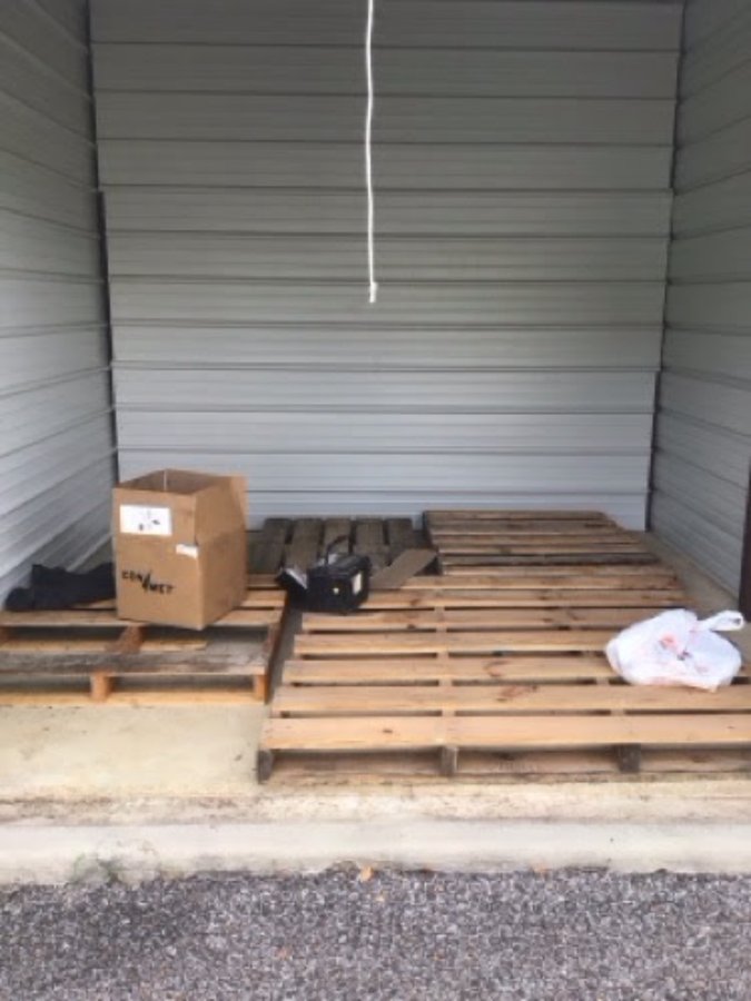 10 x 20 storage unit in Colleirville, TN