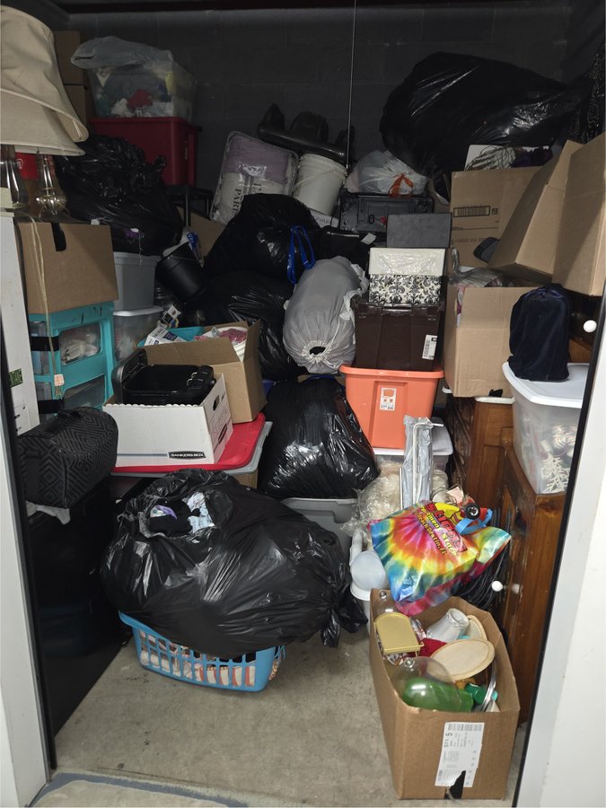 10 x 10 storage unit in Nashville, TN