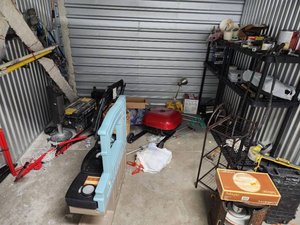 10 x 10 storage unit in Chicago, IL