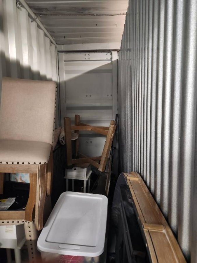 8 x 12 storage unit in Pearland, TX