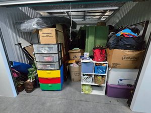 10 x 10 storage unit in Tulsa, OK