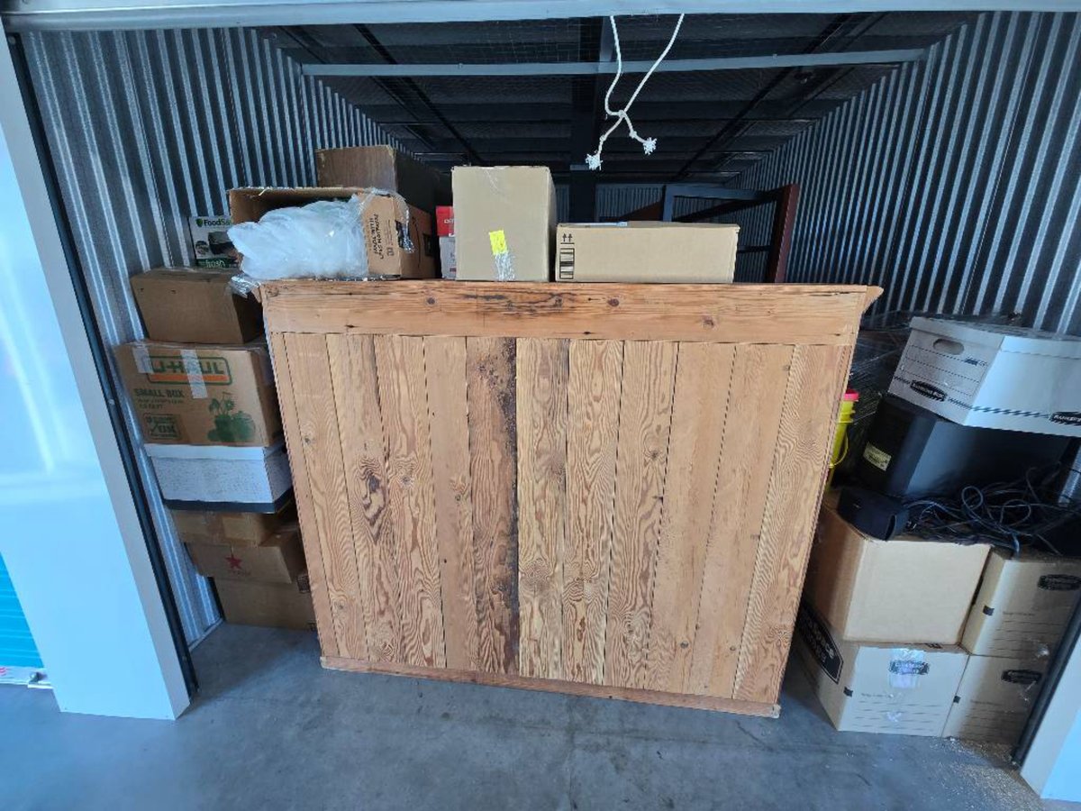 10 x 15 storage unit in Tulsa, OK