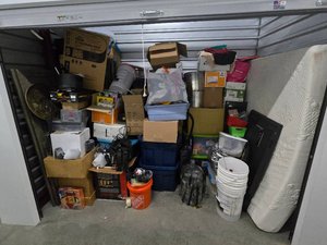 10 x 5 storage unit in Aurora, CO