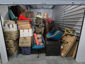 10 x 15 storage unit in Aurora, CO