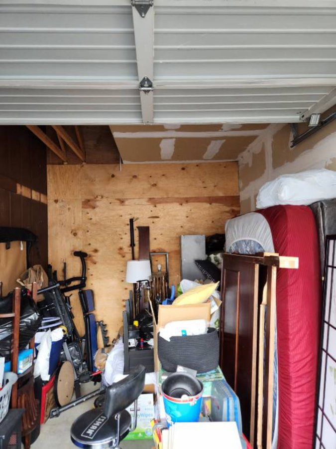 10 x 16 storage unit in Otis Orchards, WA