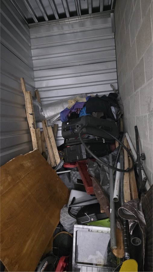 5 x 10 storage unit in Portland, OR
