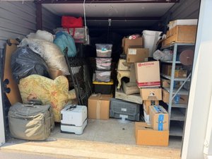10 x 20 storage unit in Fraser, MI
