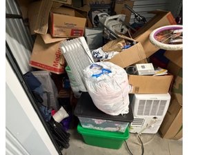 10 x 10 storage unit in Silverdale, WA