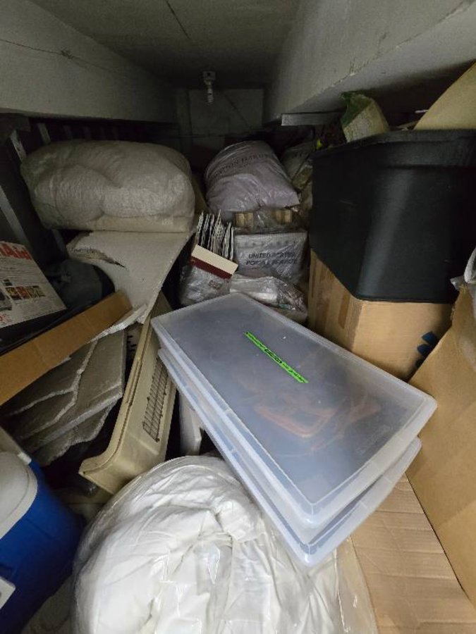 8 x 10 storage unit in Washington, DC