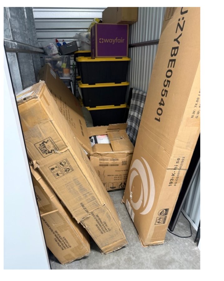 5 x 10 storage unit in Silverdale, WA