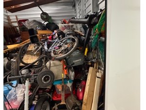 10 x 10 storage unit in Silverdale, WA