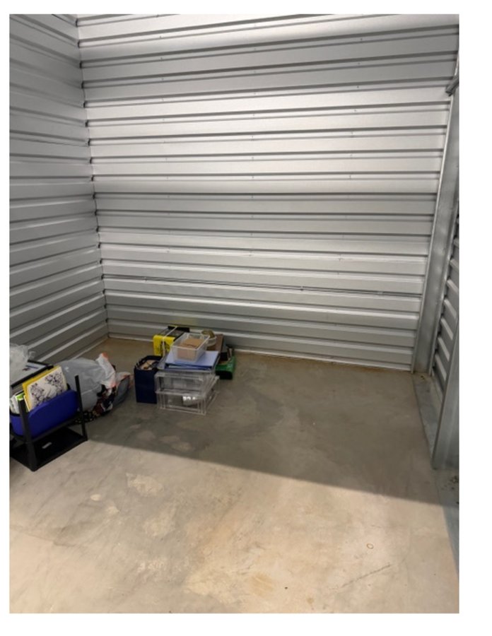 10 x 10 storage unit in Silverdale, WA