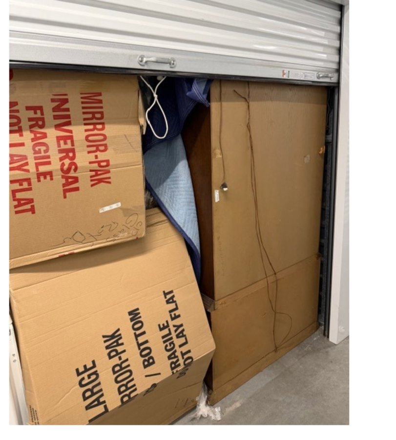 10 x 25 storage unit in Silverdale, WA