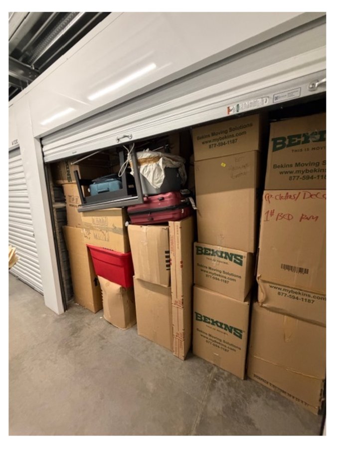 10 x 20 storage unit in Silverdale, WA