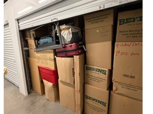 10 x 20 storage unit in Silverdale, WA