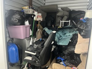 7 x 10 storage unit in Sherman, TX