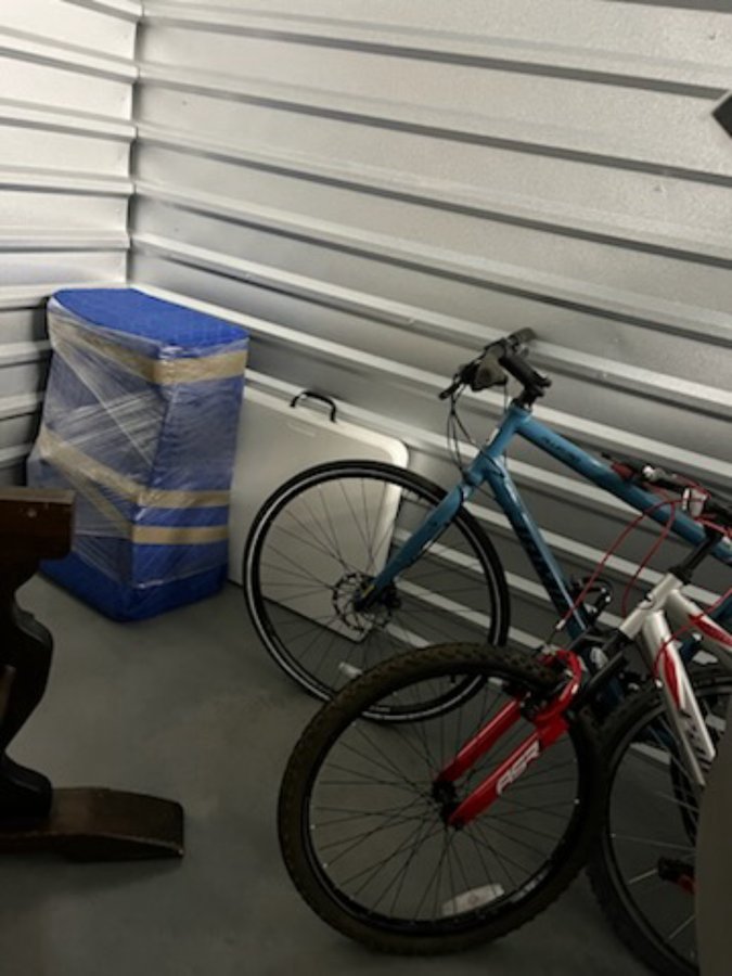 10 x 15 storage unit in South Amboy, NJ