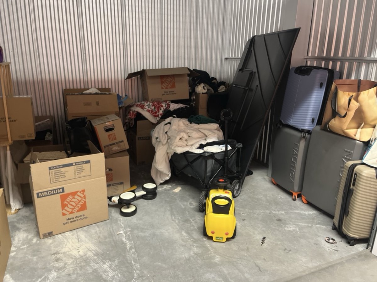 10 x 10 storage unit in Melissa, TX