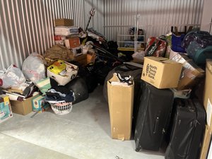 10 x 15 storage unit in Melissa, TX