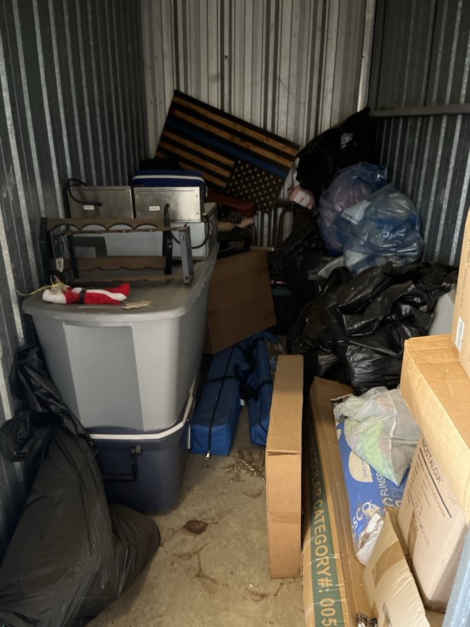 5 x 10 storage unit in Bossier City, LA
