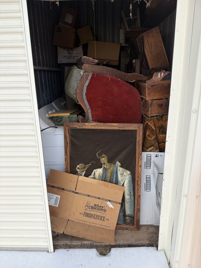 5 x 10 storage unit in Bossier City, LA