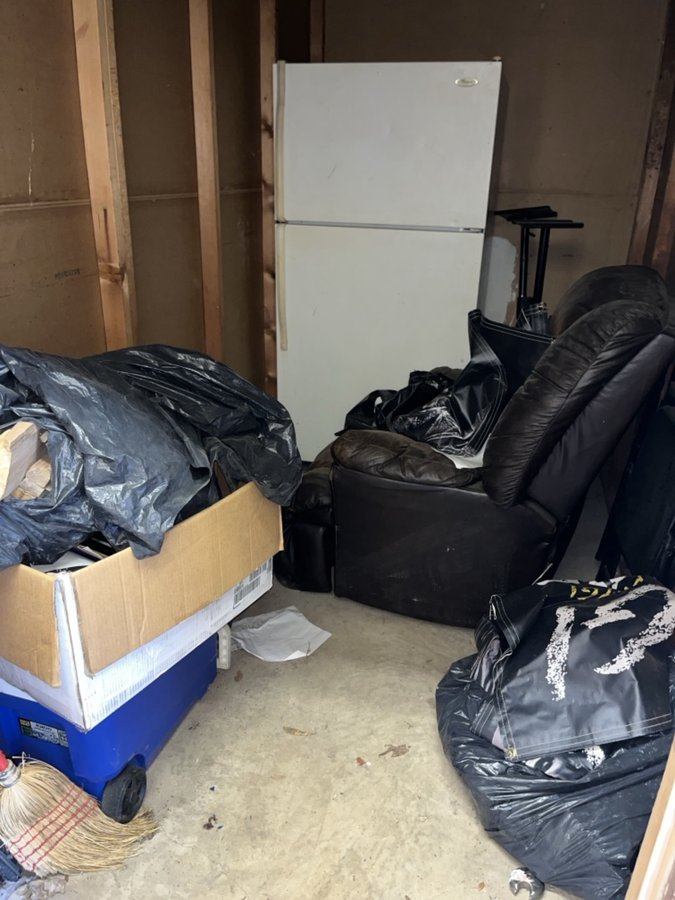 5 x 10 storage unit in Bossier City, LA