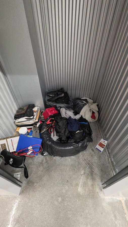 5 x 5 storage unit in Miami, FL