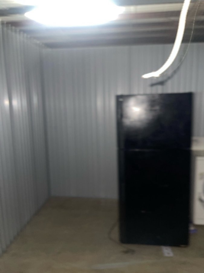 10 x 10 storage unit in Shreveport, LA