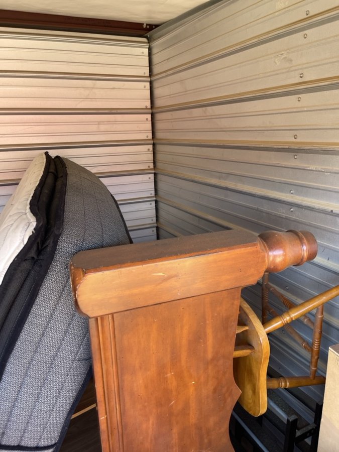 10 x 10 storage unit in Shreveport, LA
