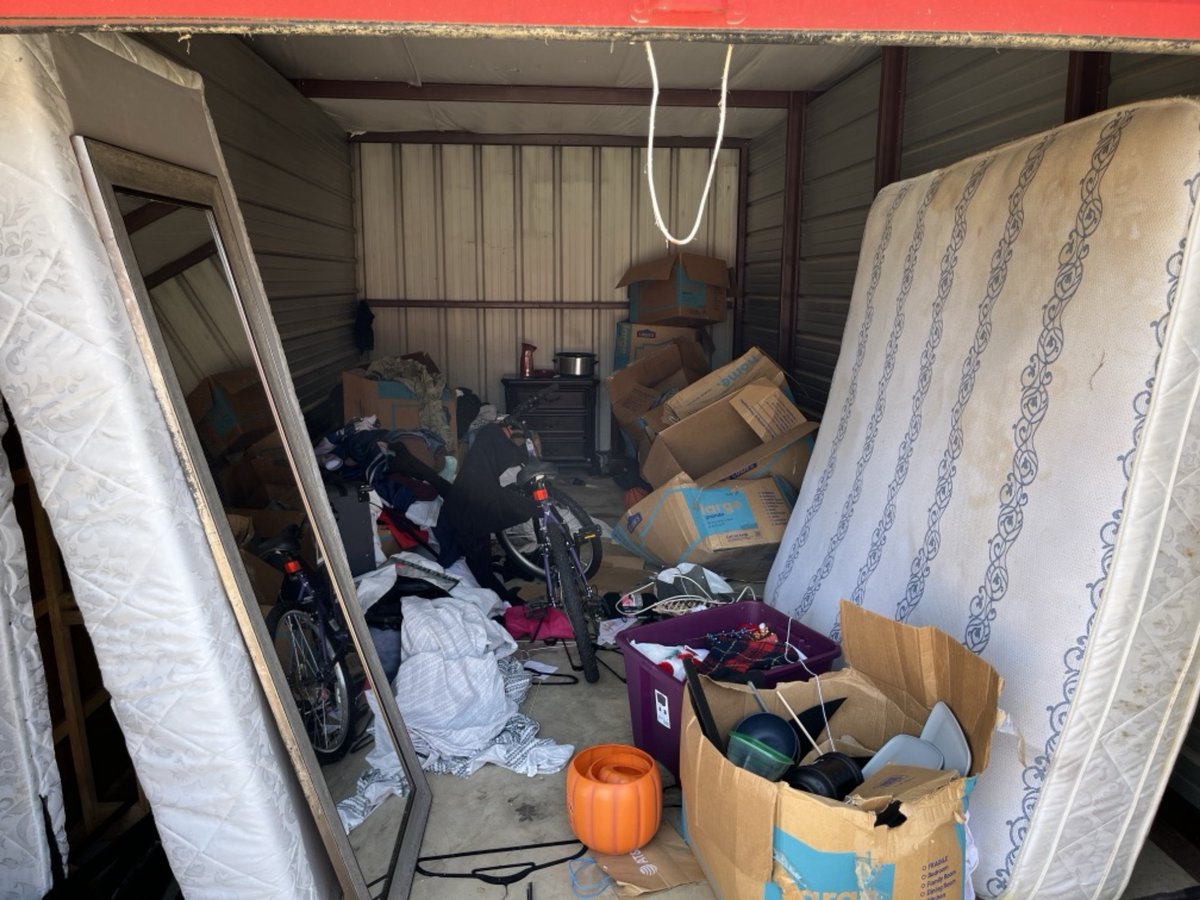 10 x 20 storage unit in Shreveport, LA