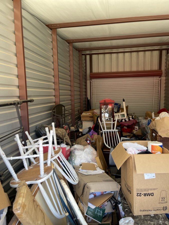 12 x 30 storage unit in Shreveport, LA
