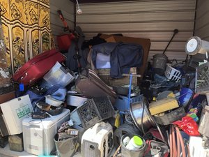 10 x 10 storage unit in Shreveport, LA
