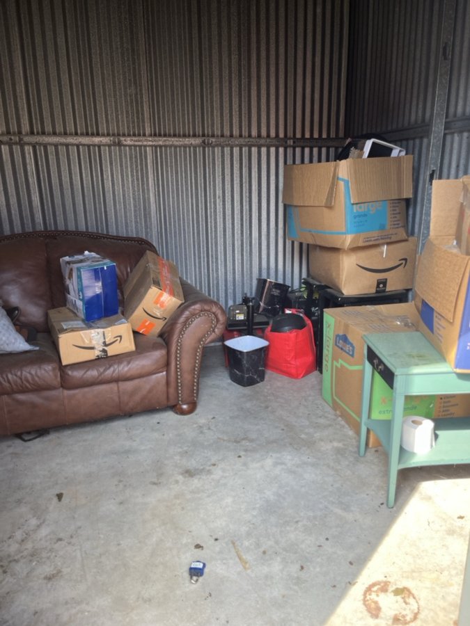 10 x 10 storage unit in Shreveport, LA