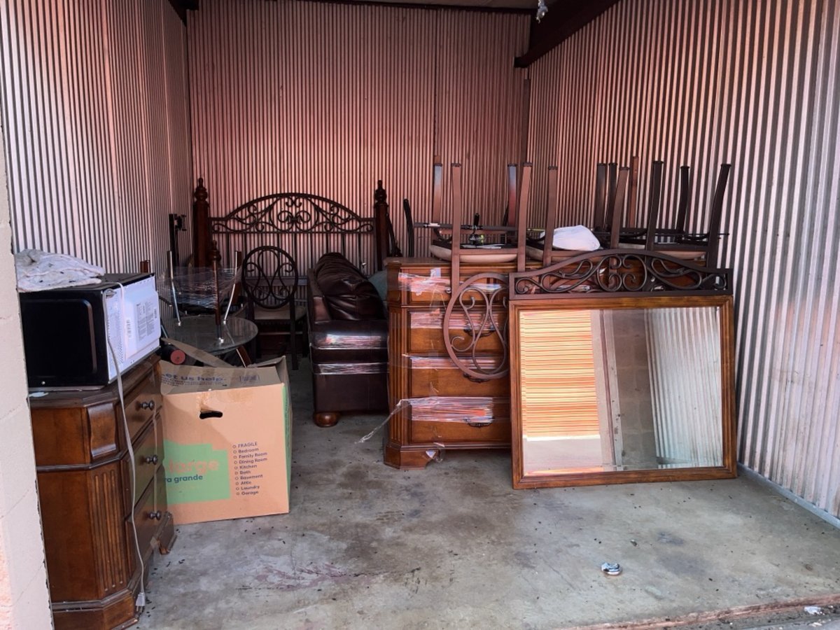 10 x 15 storage unit in Shreveport, LA