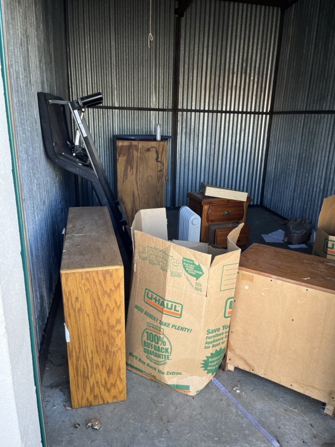 10 x 14 storage unit in Shreveport, LA