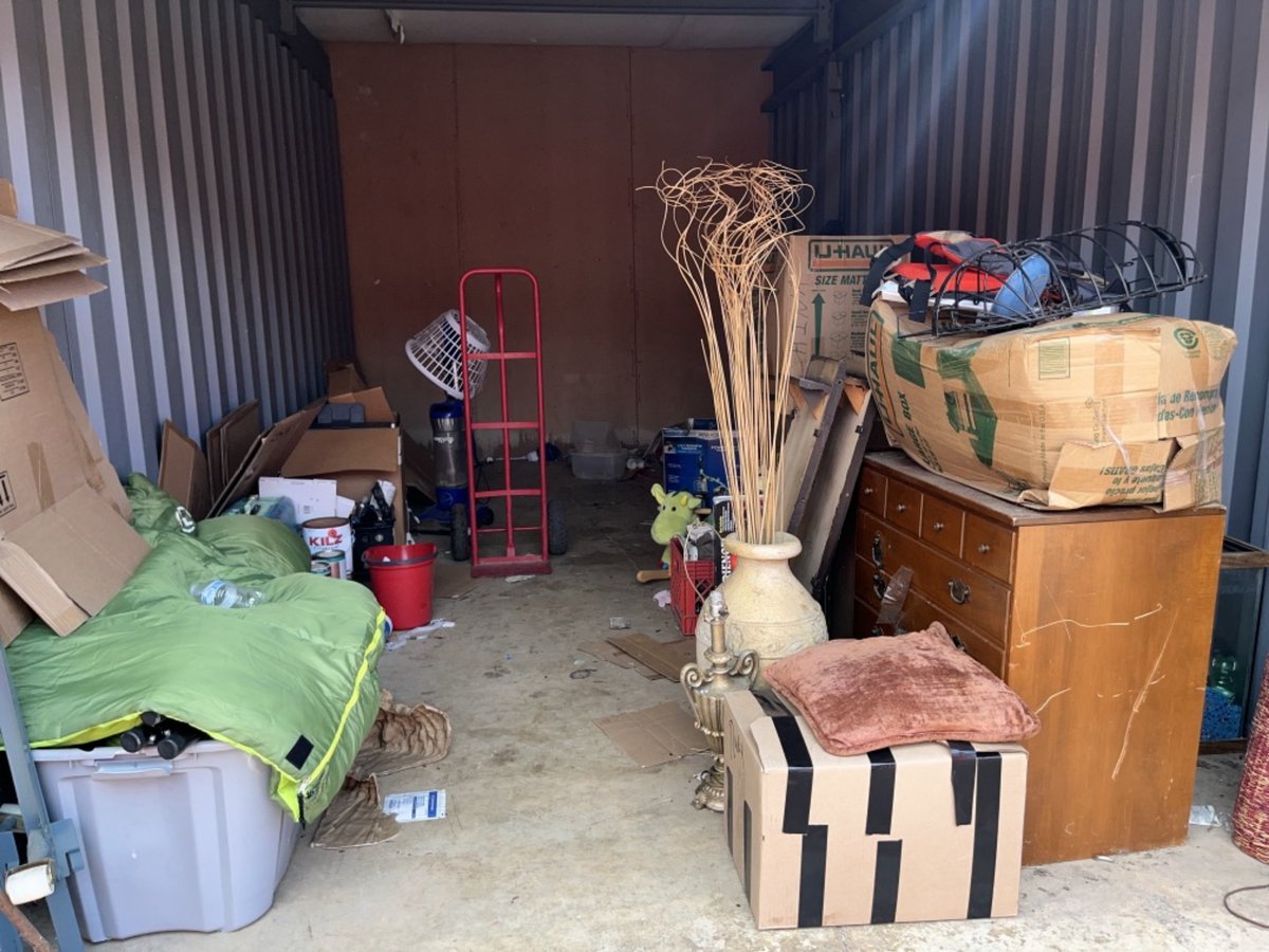 10 x 20 storage unit in Shreveport, LA