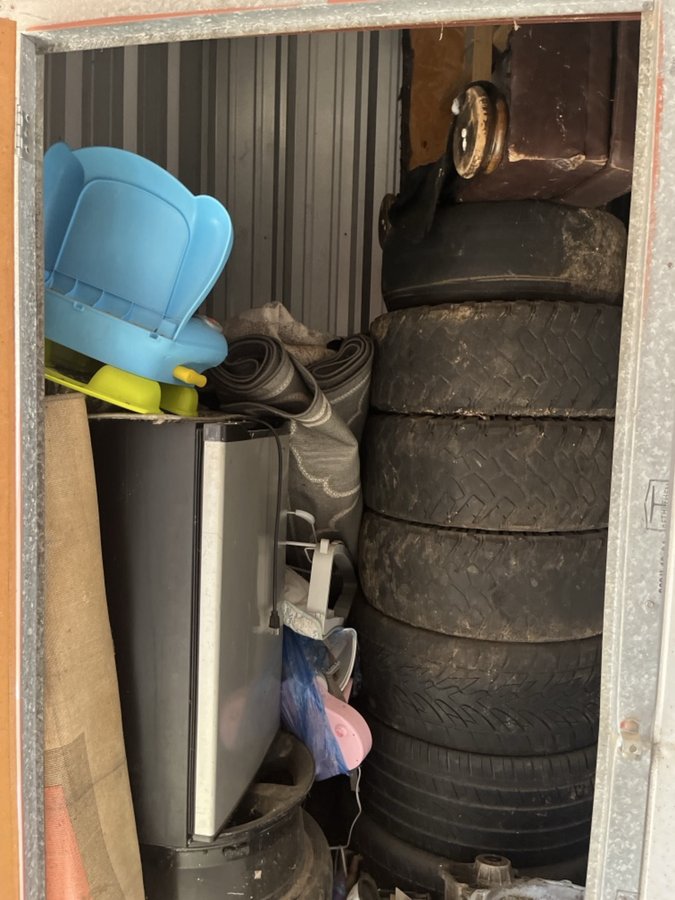 5 x 5 storage unit in Shreveport, LA