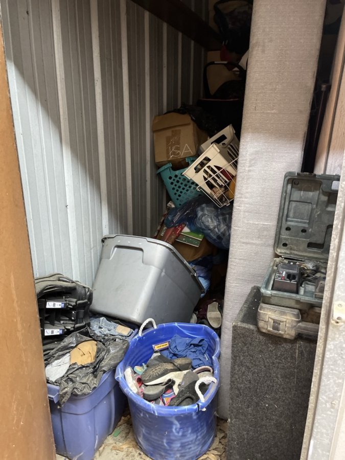 5 x 10 storage unit in Shreveport, LA