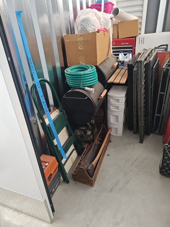 10 x 15 storage unit in Quincy, MA