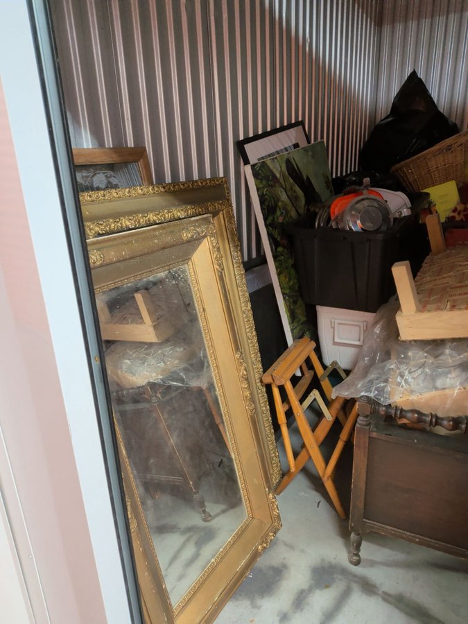 10 x 10 storage unit in Boston, MA