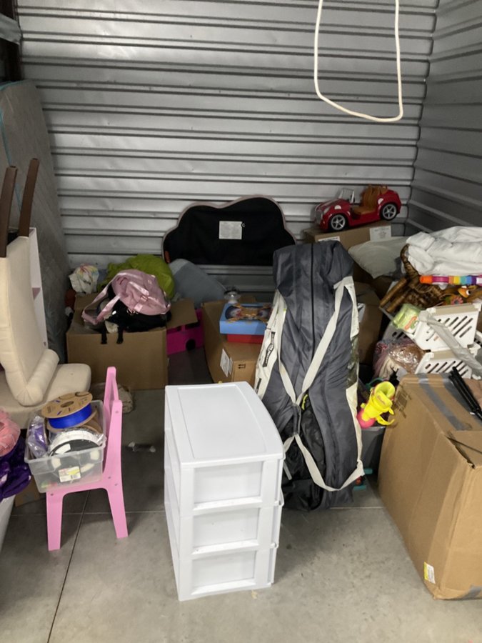 10 x 10 storage unit in La Grange, KY