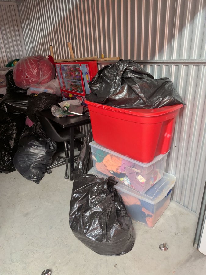10 x 15 storage unit in Boston, MA
