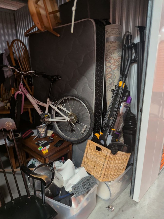7 x 10 storage unit in Boston, MA