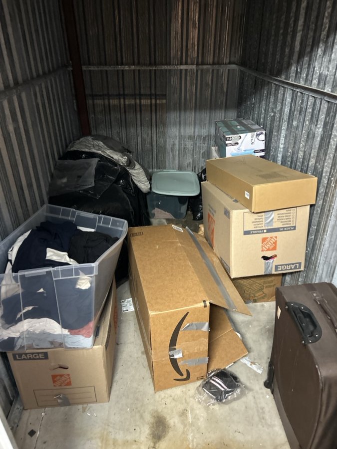 5 x 10 storage unit in Grand Prairie, TX