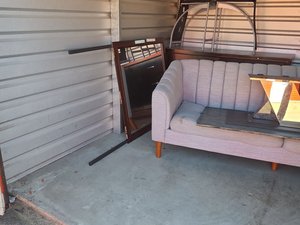 10 x 10 unit in Grand Prairie